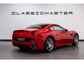 Foto 14 van Ferrari California 4.3 V8 Btw auto, Fiscale waarde € 22.000,- (€ 90.867,77 Ex B.T.W) DEALER AUTO Dea