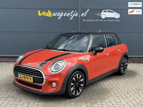 Mini 5-Deurs 1.5 Cooper Chili *head up *navi *p-sensor v+a