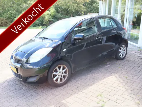 Toyota Yaris 1.0 VVTi Cool 5 deurs! (bj 2009)