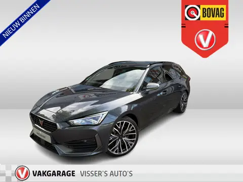 CUPRA Leon Sportstourer 1.4 e-Hybrid VZ Performance 245 PK | 19 inch velgen | winterpakket | vision 