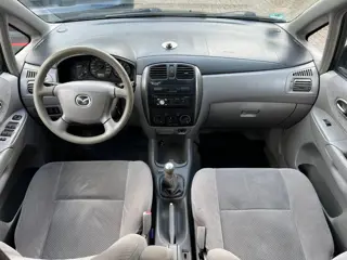 Foto 18 van Mazda Premacy 2.0i Exclusive Airco/APK