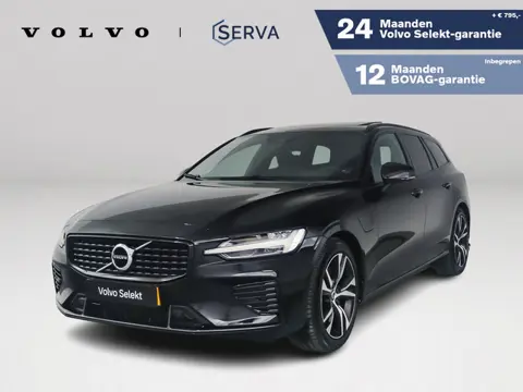 Volvo V60 T6 Plug-in hybrid AWD Plus Dark | Panoramadak | Parkeercamera | Stoel- en stuurverwarming 