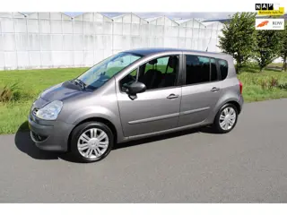 Renault Grand Modus 1.6-16V Exception Automaat