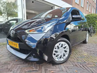 Foto 17 van Toyota Aygo 1.0 VVT-i X-Play Limited 5Drs /Camera/Navi/Apple/Android/1e Eig/Garantie