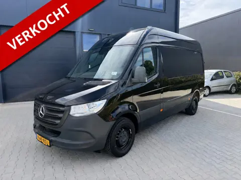 Mercedes-Benz Sprinter 316 2.2 CDI L2H2 3500 kg trekhaak / MBUX / Clima / Camera / RWD