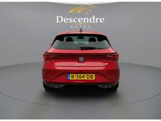 Foto 14 van SEAT Leon 1.5 TSI FR Business Intense 12 mnd garantie