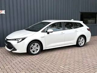 Toyota Corolla Touring Sports 1.8 Hybrid Executive COMPLEET!/