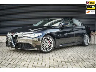Alfa Romeo Giulia 2.0T Super | Org. NL | Veloce pack | ACC | Leder | CarPlay | Navi | Stoelverw. | M