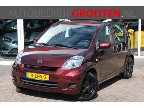 Daihatsu Sirion 2 1.3-16V Comfort//5drs//Trekhaak!!