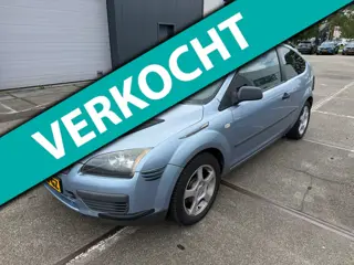 Ford Focus 1.6-16V Trend / apk / nap / motor 100% / inruilauto / meeneem prijs!!!