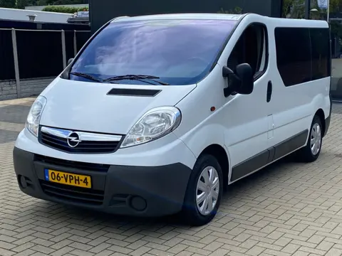 Opel Vivaro 2.0 CDTI NIEUWSTAAT ROLSTOELBUS ROLSTOEL LIFT NAVI AIRCO PDC TREKHAAK