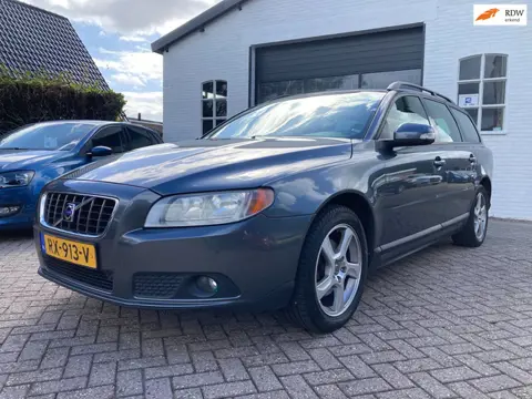 Volvo V70 2.0 Kinetic Bj 2008, Cruise, Clima, PDC, APK TOT 06-2027 inruil is mogelijk
