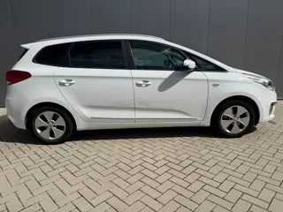 Foto 14 van Kia Carens 1.6 GDi Comfort Pack