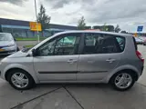 Foto 23 van Renault Grand Scénic 2.0-16V Expression Comfort - Automaat - Trekhaak