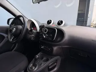 Foto 12 van Smart Forfour 1.0 Pure Automaat - Cruise Control
