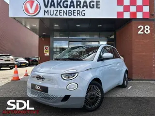 Fiat 500E 3+1 Icon 42 kWh // LED // NAVI + CARPLAY // PDC // CRUISE // CLIMA