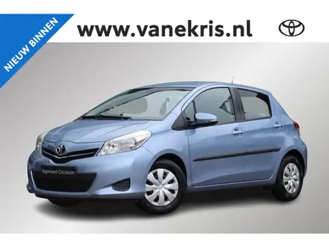 Toyota Yaris 1.0 VVT-i Now, eerste eigenaar, Parkeersensoren , Airco