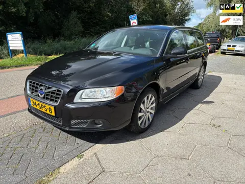 Volvo V70 1.6 T4 Limited Edition NWE DISTR.