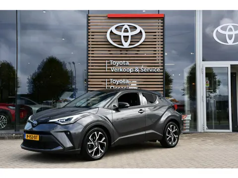 Toyota C-HR 1.8 Hybrid Bi-Tone Limited Automaat 122pk | BSM | Trekhaak | LED-koplampen | Apple Carpl