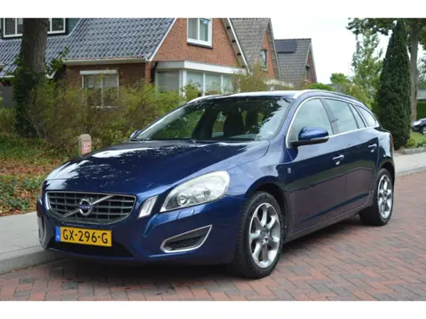 Volvo V60 1.6 T3 Ocean Race /dealer onderhouden