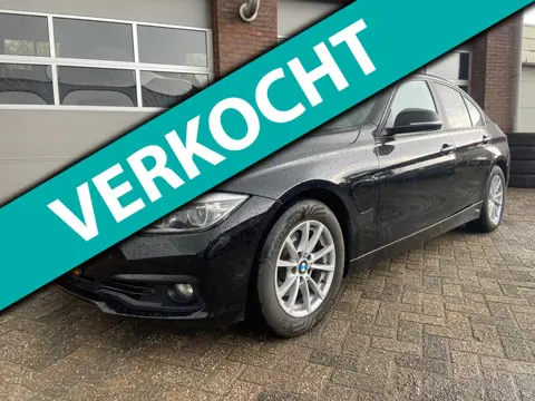 BMW 3-serie 330e Luxury