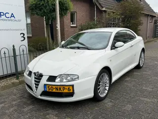 Alfa Romeo GT 1.8 T.Spark Distinctive (bj 2010)