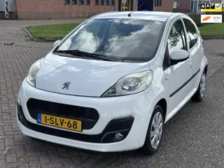 Peugeot 107 1.0 Active 5-Drs Airco Electric pakket Audio-CD/MP3 Getint glas Colorpakket ESP ABS Deal