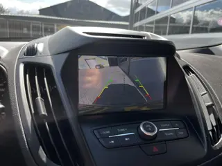 Foto 20 van Ford Kuga 1.5 EcoBoost 175 PK Vignale AUTOMAAT