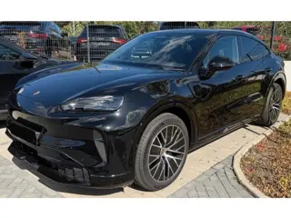 Porsche Cayenne Coupé Electric 113 kWh ** Sport Design ** Sport Chrono ** BOSE ** PASM ** Panodak Po