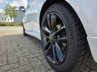 Foto 18 van Opel Corsa 1.4 Turbo Cosmo|PANODAK|AIRCO|PDC|
