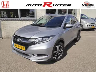 Honda HR-V 1.5 i-VTEC Executive *sportpakket*chromepakket*trekhaak*