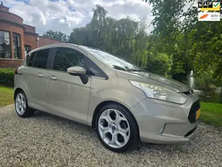 Ford B-Max 1.0 EcoBoost Titanium