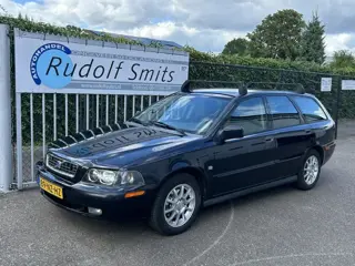 Volvo V40 2.0 Europa *apk 7-3-2027*