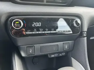 Foto 12 van Mazda 2 Hybrid 1.5 Centre-line | Camera | Applecarplay | Stoelverwarming |