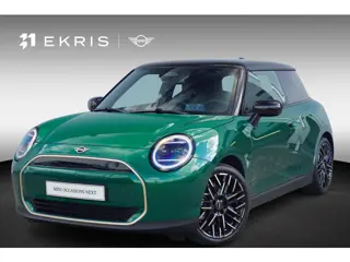 MINI 3-Deurs Cooper E | Favoured Trim | Pakket L | Harman Kardon | Glazen Panoramadak | Comfort Acce