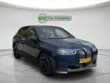 Foto 23 van BMW IX xDrive50 Executive 112 kWh | SOH 96% | Panoramadak | Harman Kardon | Memory Seats | Trekhaak