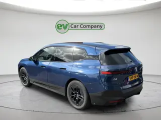 Foto 15 van BMW IX xDrive50 Executive 112 kWh | SOH 96% | Panoramadak | Harman Kardon | Memory Seats | Trekhaak