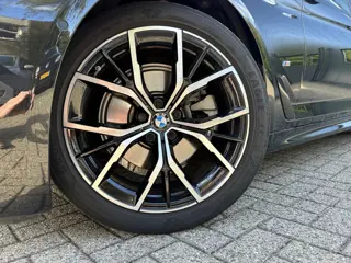 Foto 18 van BMW 5 Serie Touring 520i Business Edition Plus | Trekhaak elek. | Leder