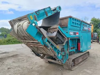 Foto 16 van Powerscreen powershredder 1800 shredder wood waste magnet