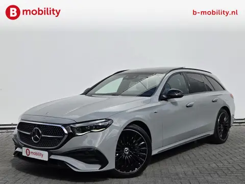 Mercedes-Benz E-Klasse Estate 300 e AMG Line Alpinegrijs Trekhaak 2100kg Panoramadak | 360 Camera | 