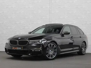 BMW 5 Serie Touring 520i M-Sport Volledig Individual | Nappa | Comfortseats | Panodak | Trekhaak 200