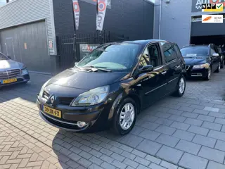 Renault Scénic 2.0-16V Tech Line Trekhaak Pano Airco PDC NAP APK