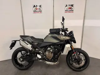 Husqvarna SVARTPILEN 801 (bj 2026)