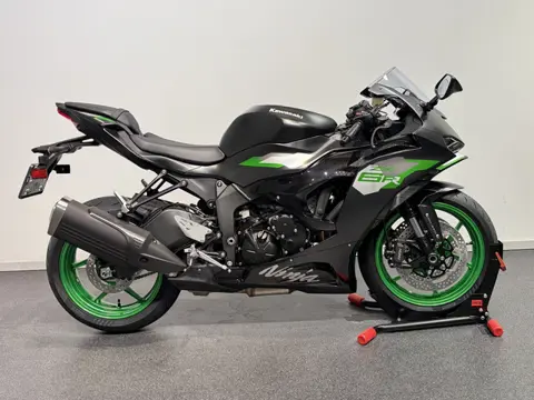 Kawasaki NINJA ZX-6R (bj 2026)