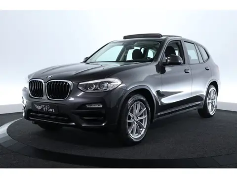 BMW X3 xDrive20i Launch Edition High Executive |PANO|HUD|CAMERA|ST VWM|CRUISE|CLIMA+++