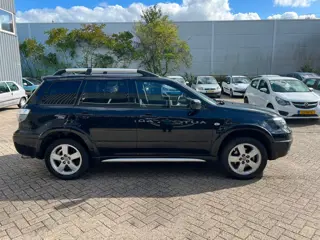 Foto 17 van Mitsubishi Outlander Sport 2.4 Invite Scott 4WD Automaat / NL-Auto / 2e Eigenaar / NAP / APK / Airco