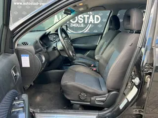 Foto 20 van Mitsubishi Outlander Sport 2.4 Invite Scott 4WD Automaat / NL-Auto / 2e Eigenaar / NAP / APK / Airco