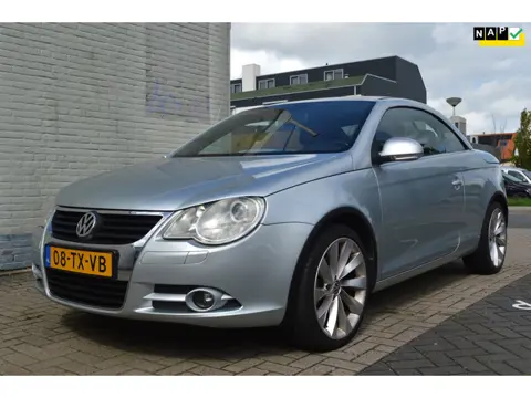 Volkswagen Eos 2.0-16v FSI
