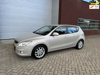 Hyundai I30 1.6i i-Catcher Clima Leder Pdc Isofix Afn Trekhaak
