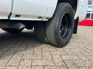 Foto 16 van Iveco Daily 35C14V 2.3 352 L2H2 Euro 6 / NAP / APK / Airco / 3 Zits / Trekhaak